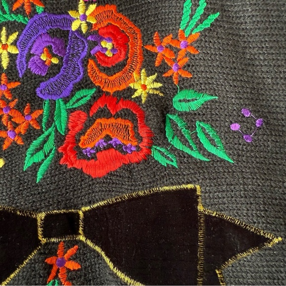Vintage Sweater with Velvet and Embroidery - Picture 2 of 4